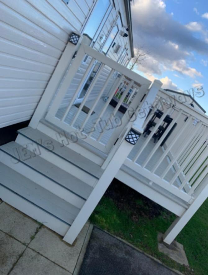 Jems Hot-Tub Getaways 8 Berth At Tattershall Lakes Exterior foto