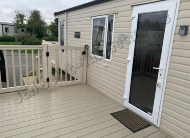 Jems Hot-Tub Getaways 8 Berth At Tattershall Lakes Exterior foto